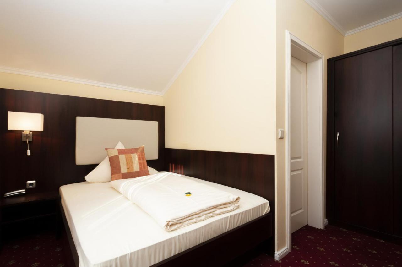 Hotel Gruene Tanne Αμβούργο Εξωτερικό φωτογραφία
