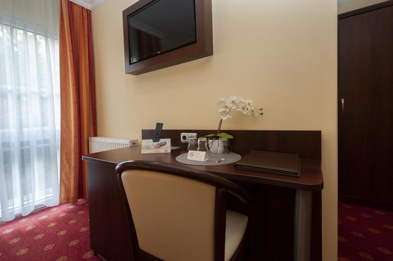 Hotel Gruene Tanne Αμβούργο Εξωτερικό φωτογραφία
